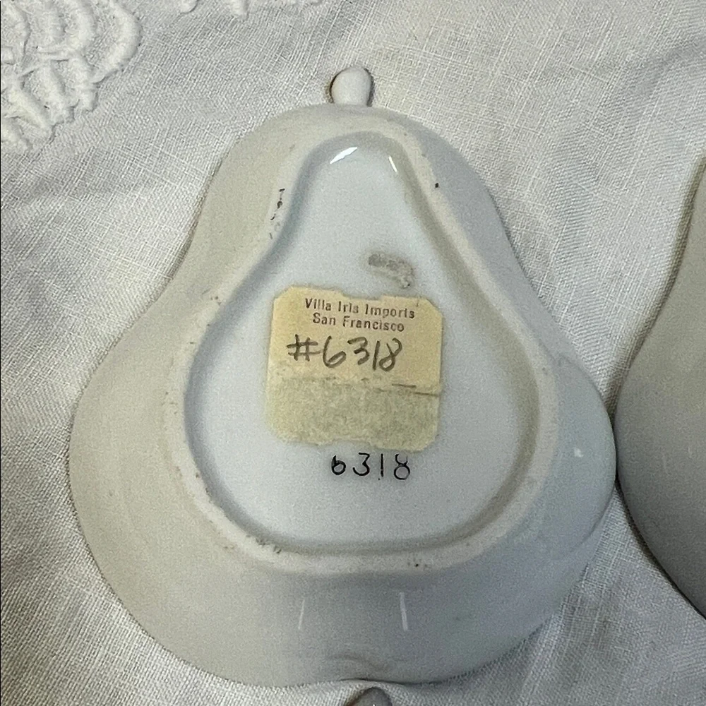 4 Ardalt Pear Shaped Gold Butterfly Ceramic Butter Pat Dish Salt cellar Gold